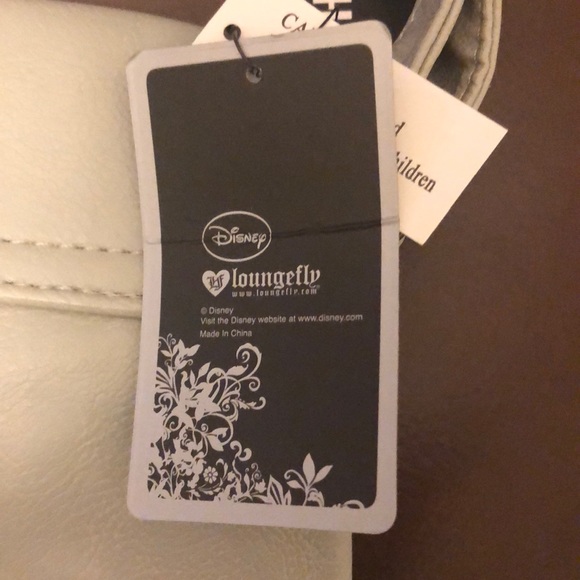 Disney Loungefly Marie Aristocats saddle bag NWT - Picture 5 of 9